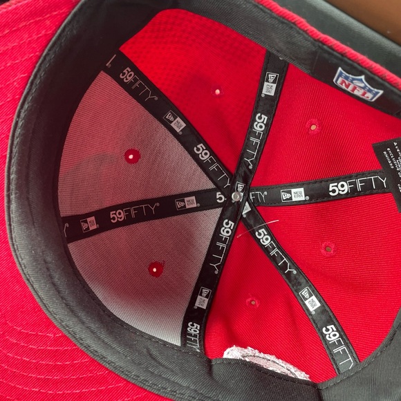 NFL Red 59FIFTY Cap - Picture 3 of 6